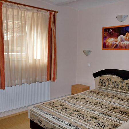 Palma Panzio Hotel Kaposvar Bagian luar foto